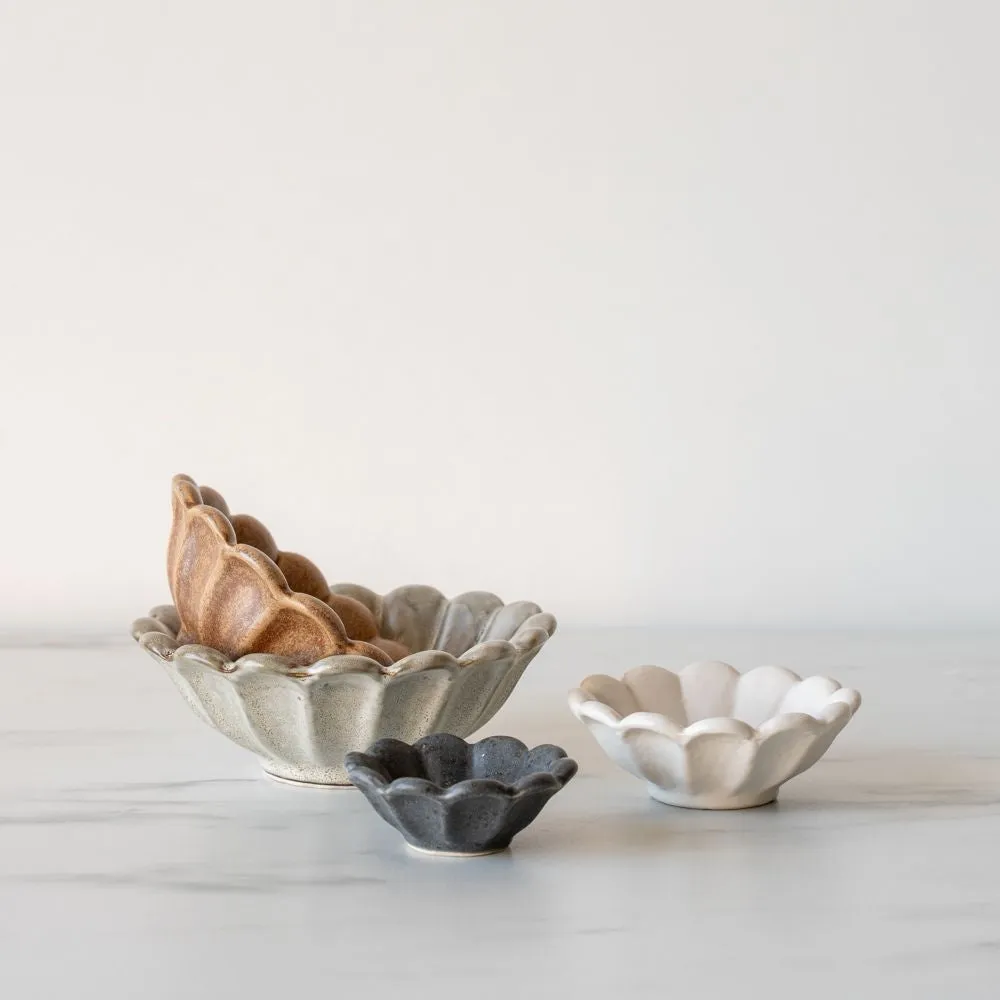 Flower Petal Stoneware Bowl