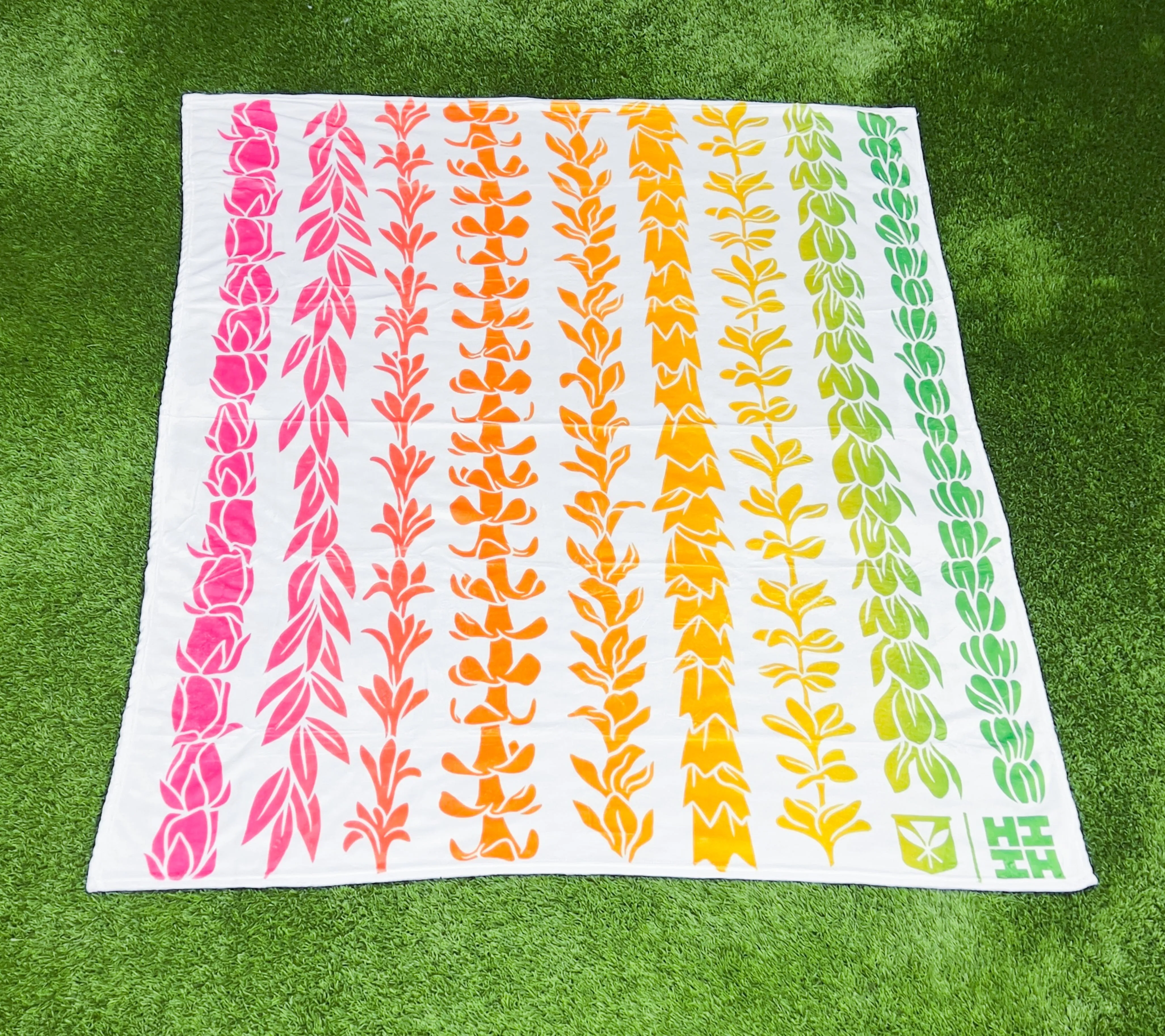 LEIS THROW BLANKET