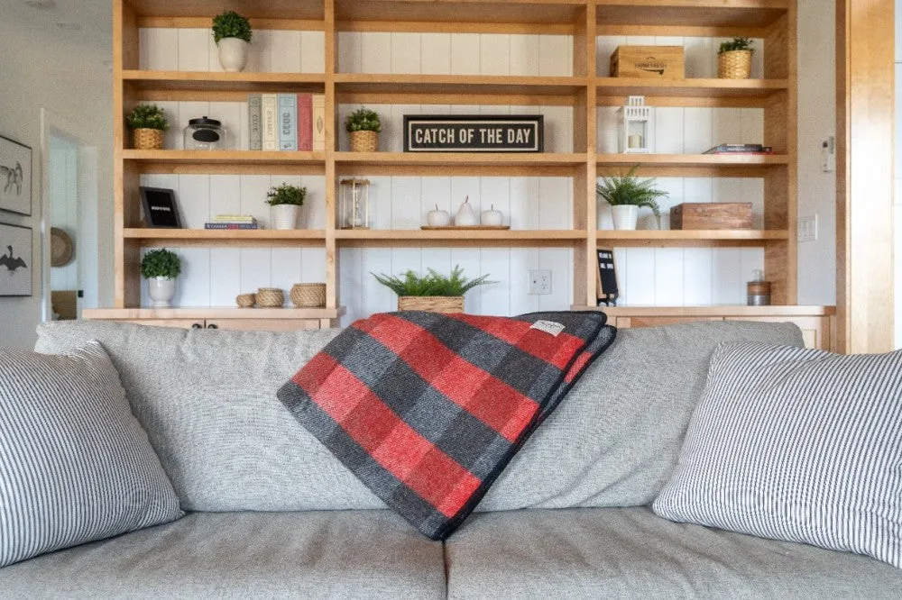 MacAuslands Woolen Mills Blankets - Throw - 52" x 76"