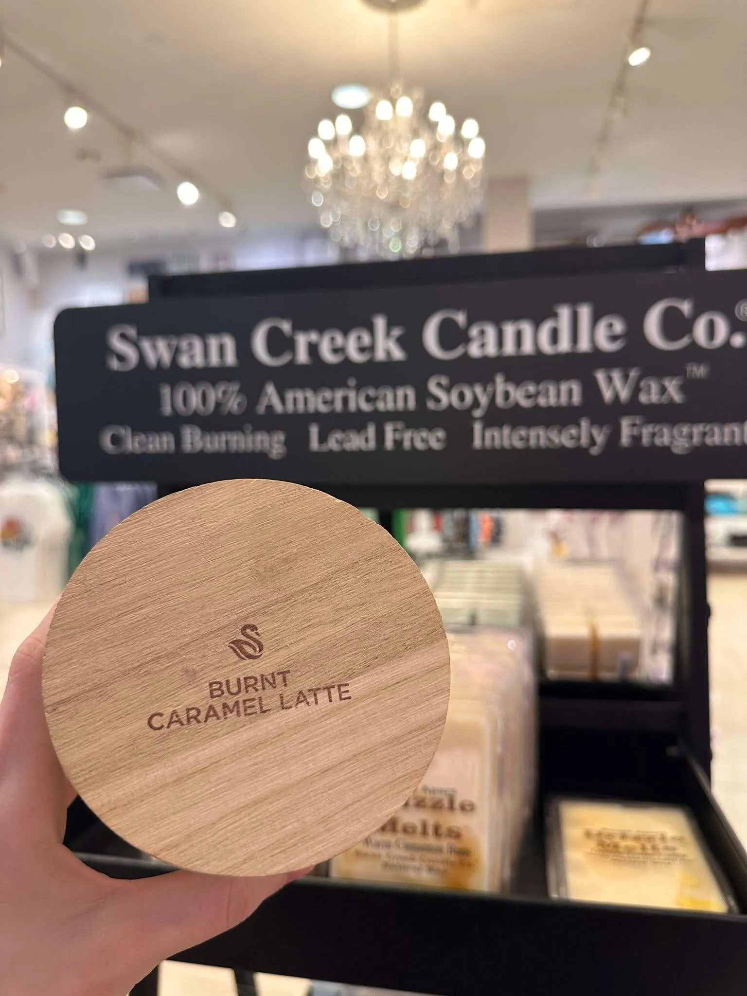 Swan Creek BURNT CARAMEL LATTE Timeless Jar Candle