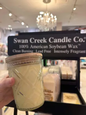Swan Creek BURNT CARAMEL LATTE Timeless Jar Candle