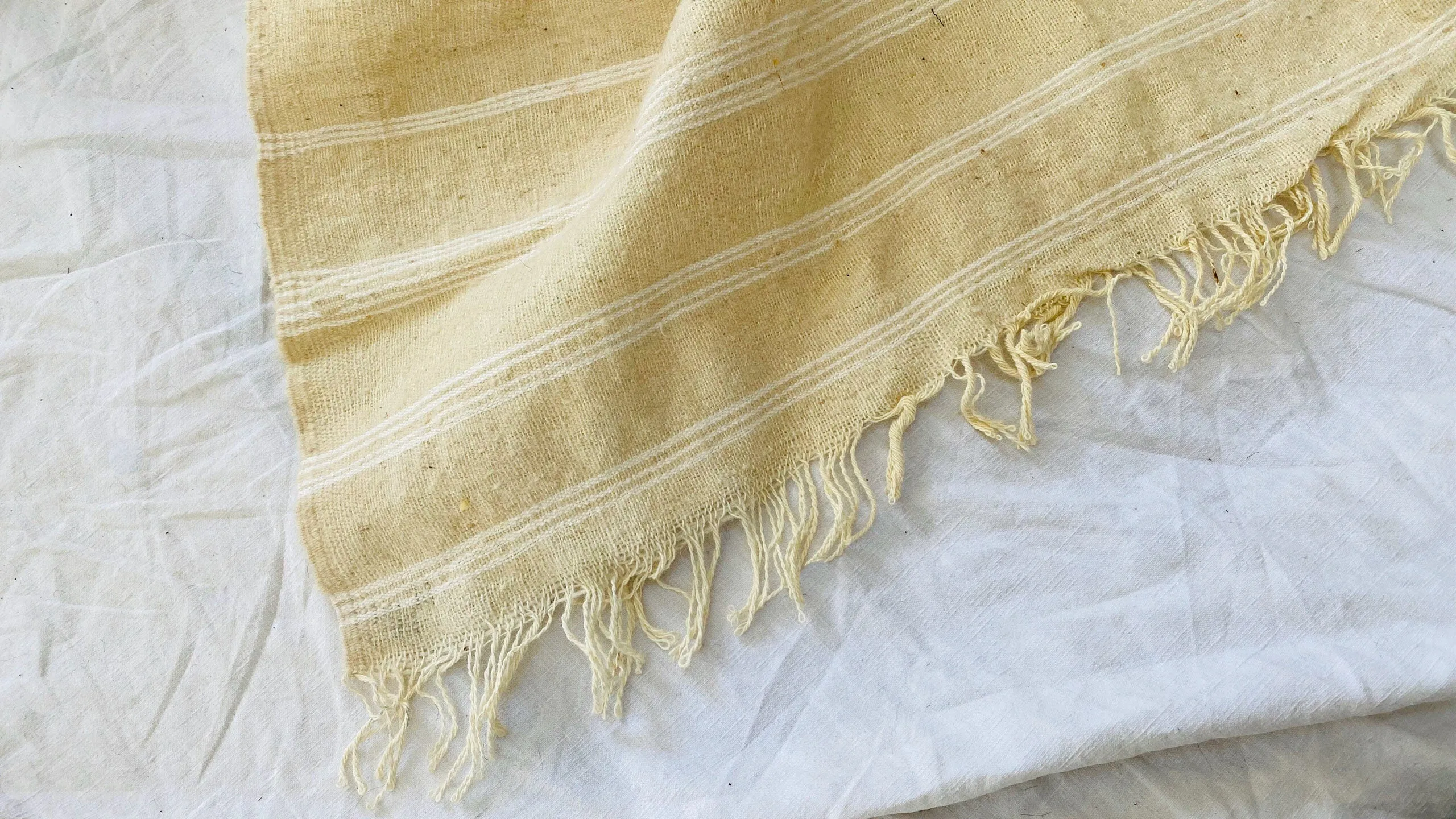 Vintage Wool & Cotton Moroccan Throw Wrap Blanket.